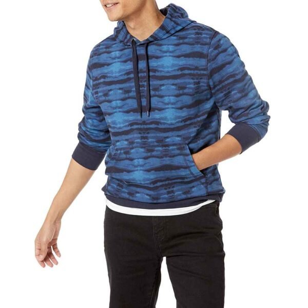 1_1_11zon Comfortable Hoodie Featuring a Simple Design and Soft Materials