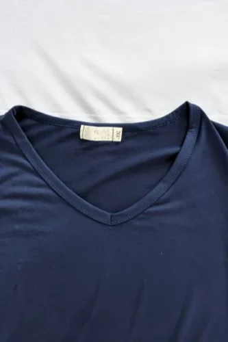 Modern Cotton Tees for Men – Tailored for B2B Bulk Orders photo review