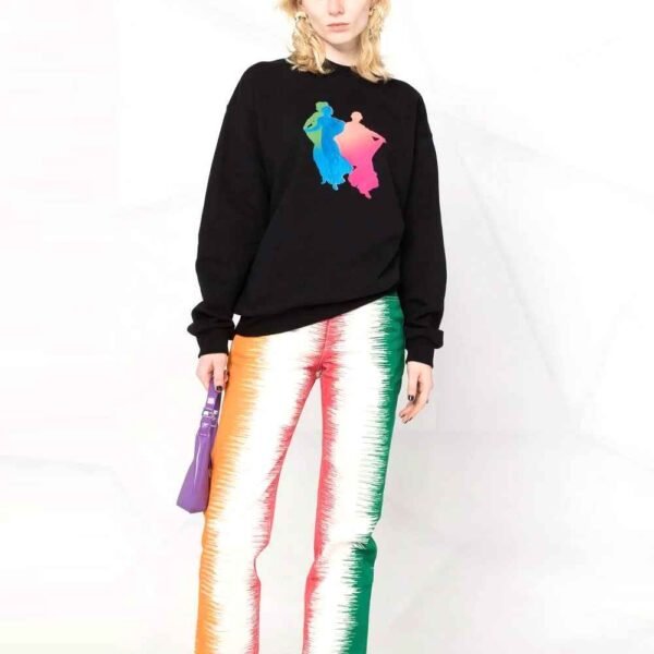 1_1_11zon Sustainable fashion at its finest—this organic cotton sweatshirt is ethically made for comfort and style.