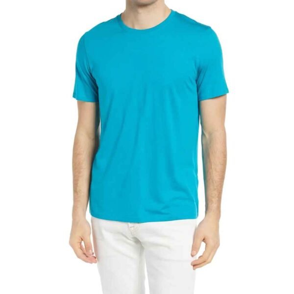Men’s cotton blend casual T-shirt, a great choice for customization and everyday comfort.