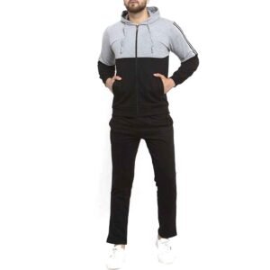 Made-to-order Terry fleece tracksuit for men, offering personalized comfort and luxurious softness.