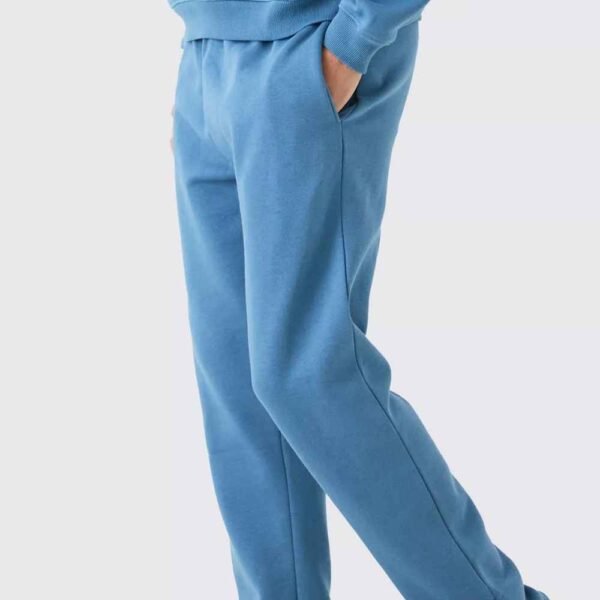 Men’s cotton fleece tracksuit showcasing a sleek and comfortable design.