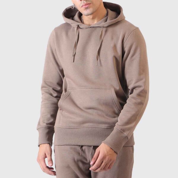 Casual men’s tracksuit in soft cotton fleece, offering versatility and comfort.