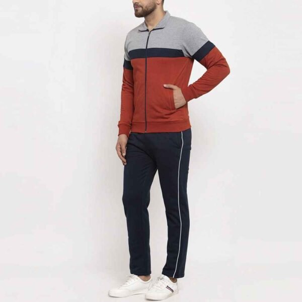 Men’s cozy and stylish Terry fleece tracksuit, perfect for everyday comfort and customization.