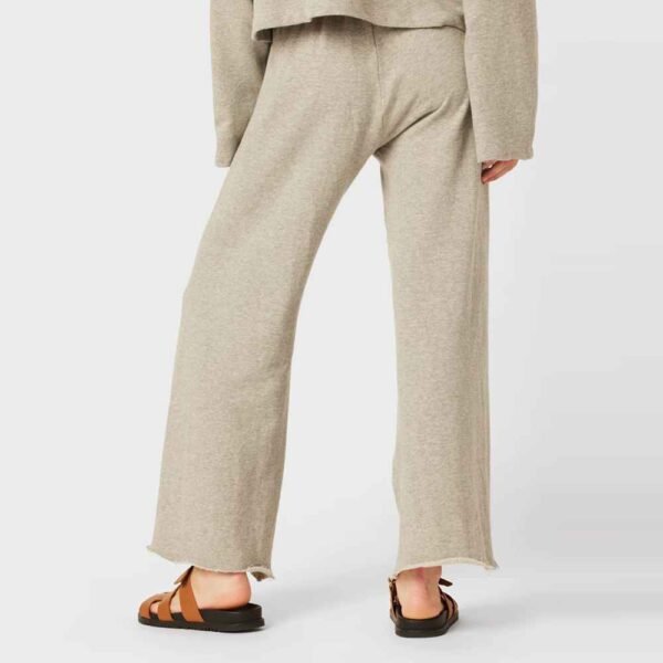 Women's cotton fleece tracksuit in a relaxed design, perfect for casual wear and comfort.