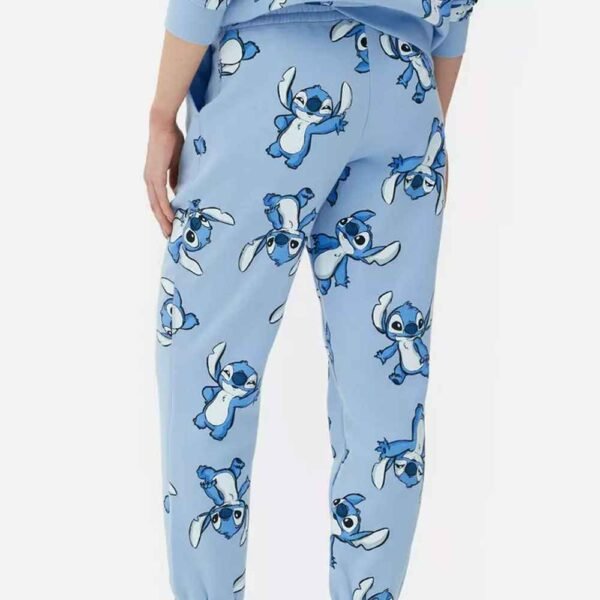 Soft and cozy women’s cotton fleece tracksuit, tailored for a perfect fit and custom designs.