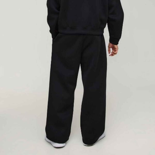 Men's fleece tracksuit, designed for comfort with full customization options for logos.