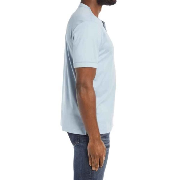 Premium quality Men’s casual T-shirt made from cotton blend, offering superior comfort and customization options.
