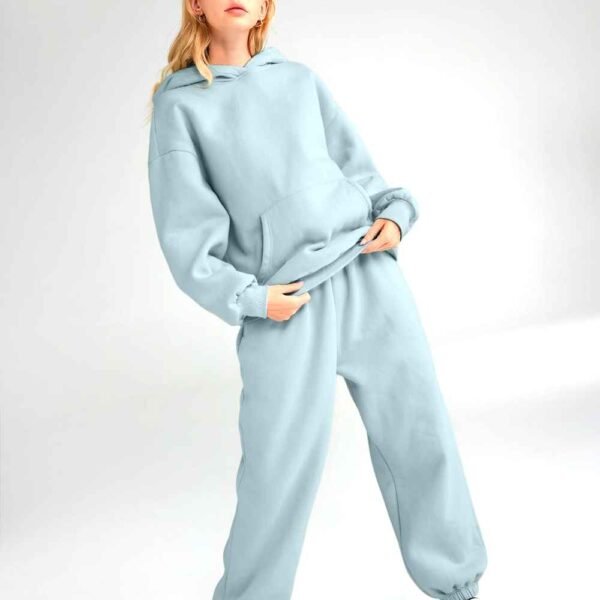 Women’s cotton fleece tracksuit, designed for warmth and comfort, with customizable logos and colors.
