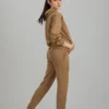 Wholesale Customizable Women Fleece Tracksuits Top & Bottom – for Bulk Orders - Image 2