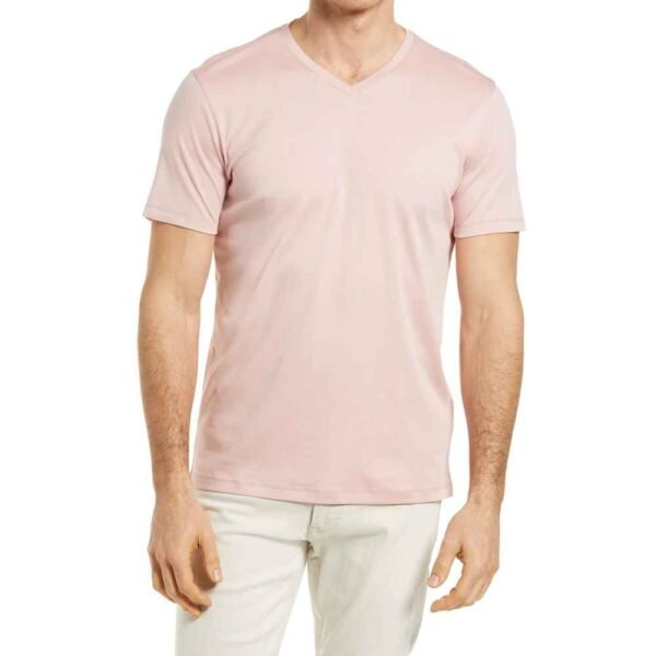 Durable, stylish men’s jersey t-shirt with customizable options.