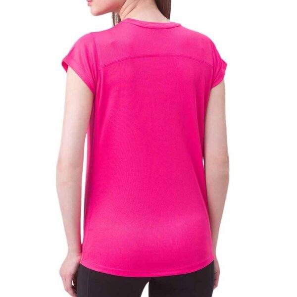 Breathable women’s t-shirt in cotton-polyester blend, ideal for casual and custom wear.