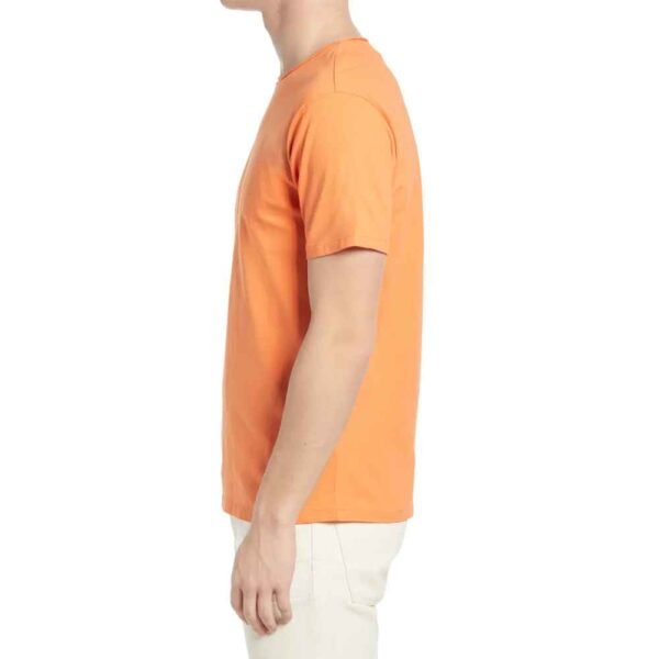 Custom men’s cotton/polyester casual tees available in wholesale quantities.