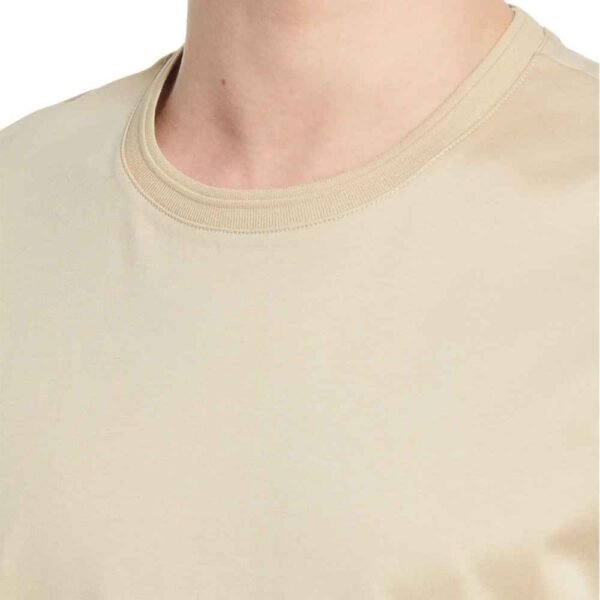 Custom men’s casual cotton/polyester jersey t-shirts available in bulk order.