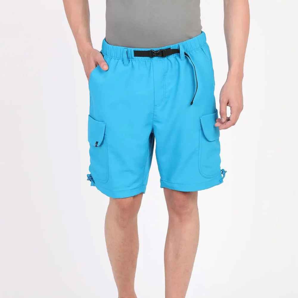 Comfortable cotton sweatshorts for men in breathable jersey.